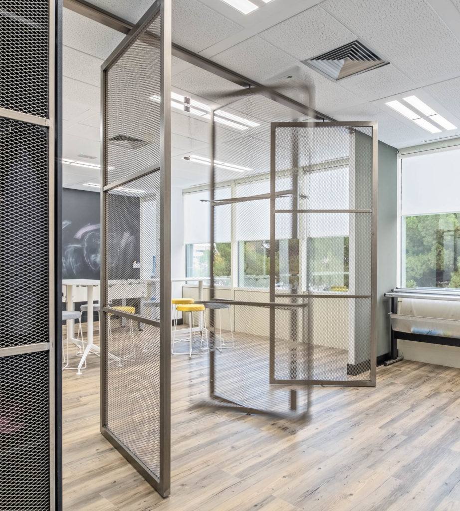 Ivory MGMT - Oficinas Cegelec - Diseño de interiores, gestión de espacio, construcción, equipamiento para oficinas, reformas