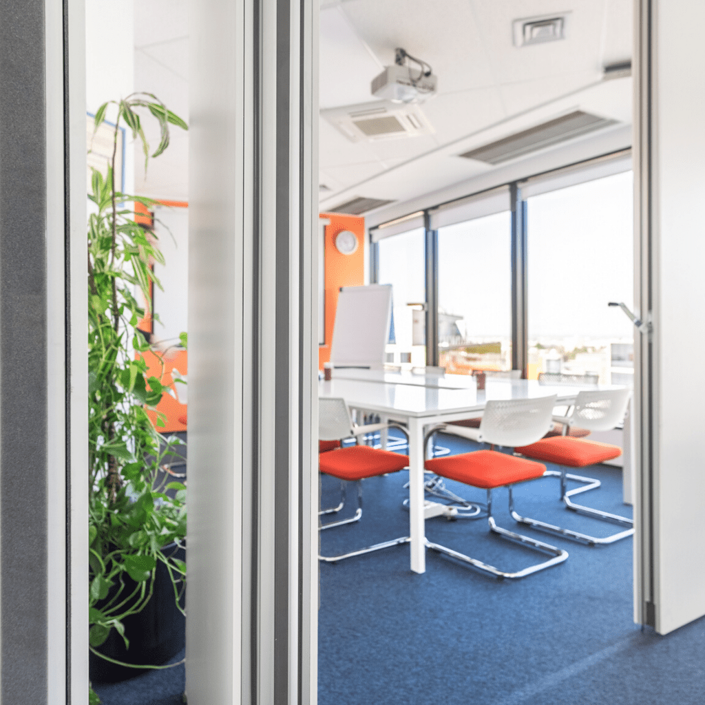 interiorismo - contruccion y rehabilitacion - gestión del espacio - diseño de oficinas -ivory