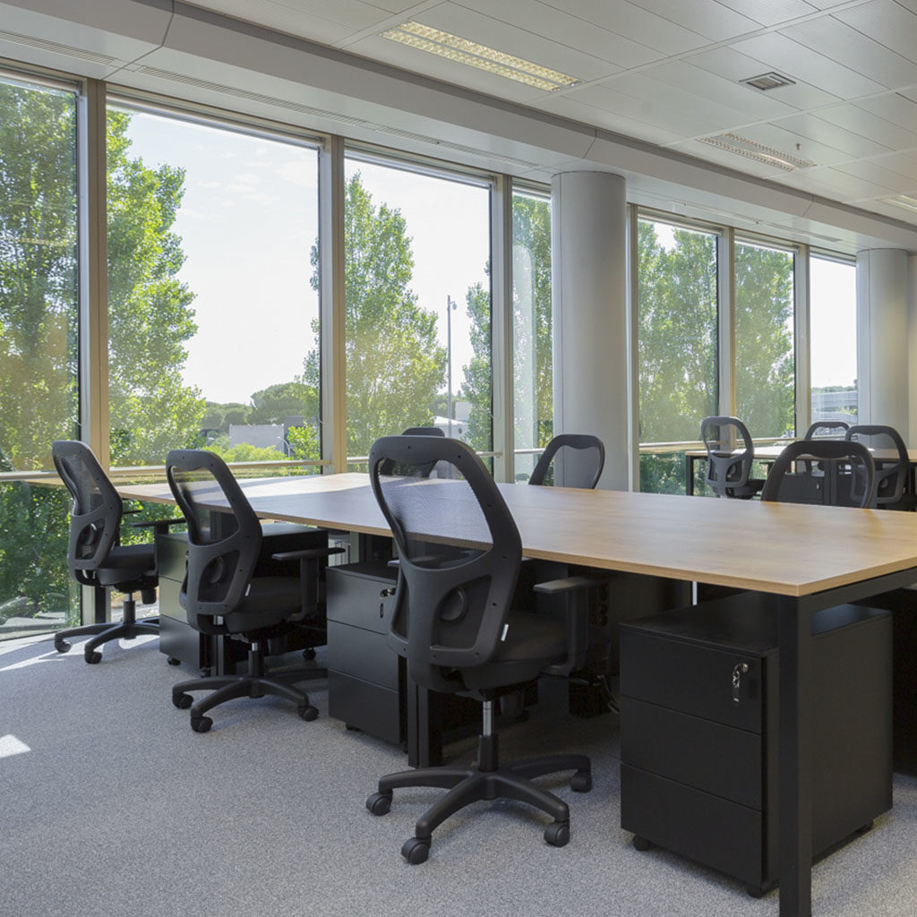 Oficinas First Workplaces - Muebles ergonómicos para la oficina